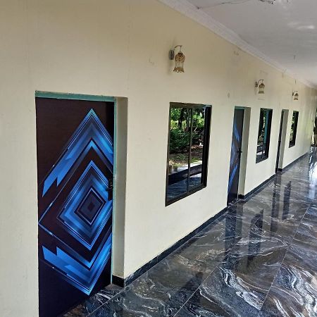 Hotel Green Park Jabalpur Eksteriør billede