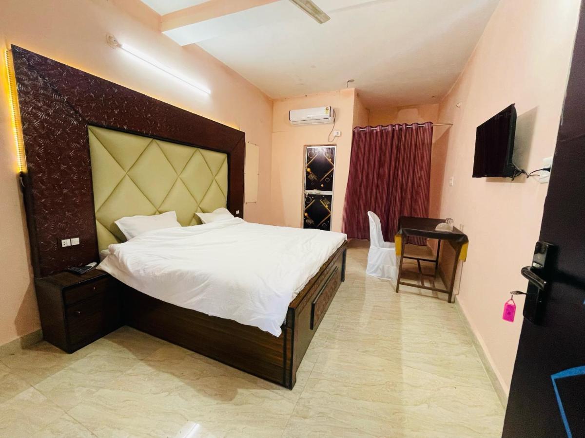 Hotel Green Park Jabalpur Eksteriør billede