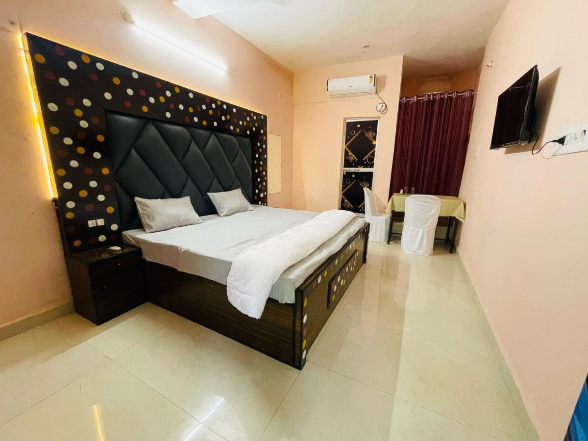 Hotel Green Park Jabalpur Eksteriør billede