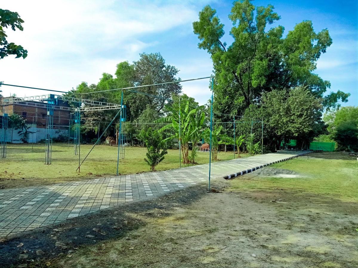 Hotel Green Park Jabalpur Eksteriør billede